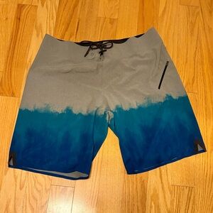 Men’s Lululemon Gray and Teal Swim Trunks